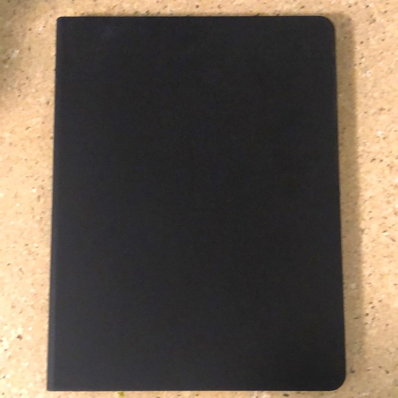 NWT Folio Case with stylist holder. For 10.2 in iPad & 10.5 in iPad Air - Picture 2 of 12